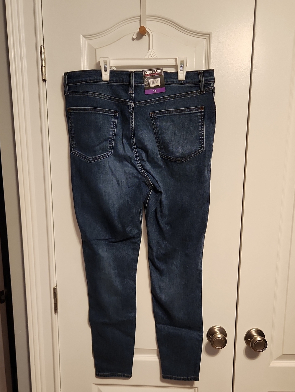 Kirkland Signature Women's Mid-Dark Blue Skinny Jeans